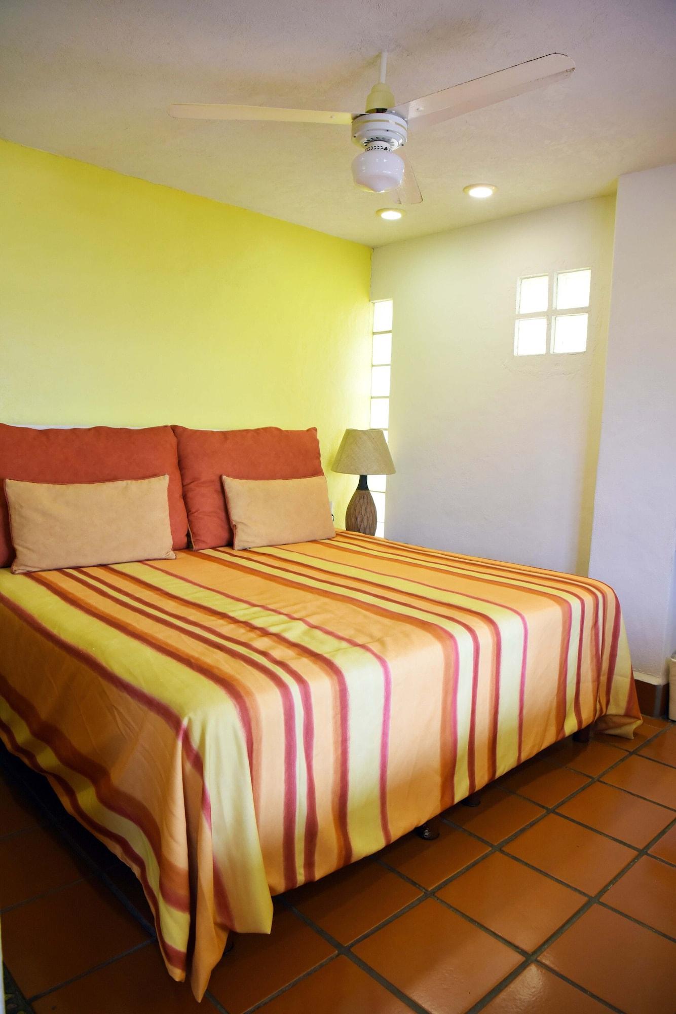 Hotel Eloisa Puerto Vallarta Luaran gambar