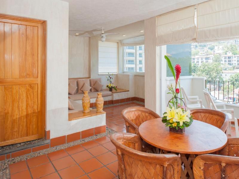 Hotel Eloisa Puerto Vallarta Bilik gambar