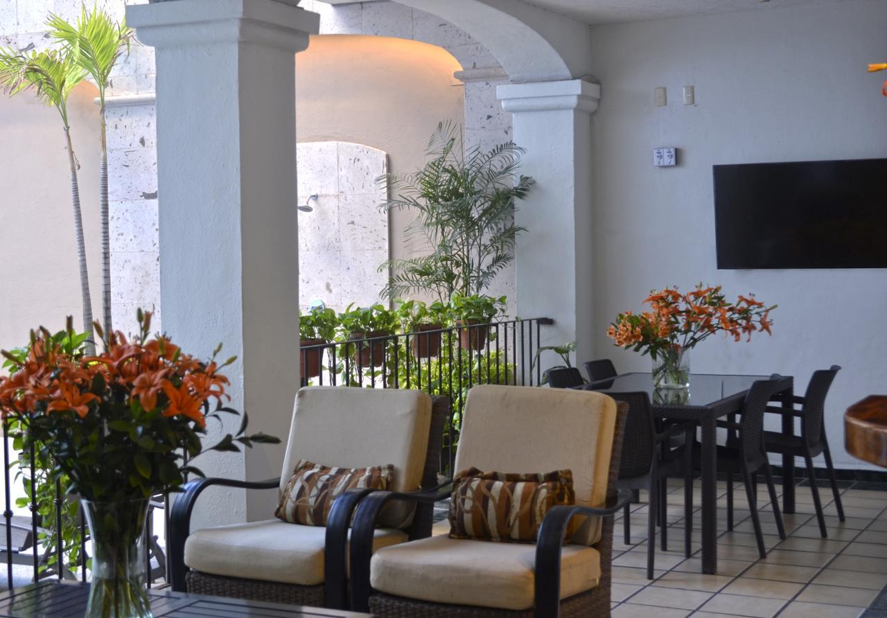 Hotel Eloisa Puerto Vallarta Luaran gambar